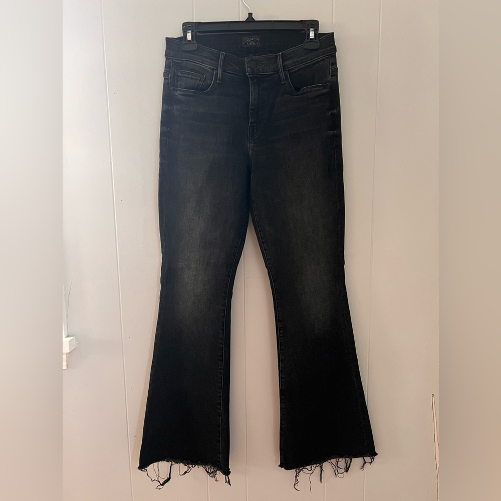 MOTHER Weekender Fray Jeans